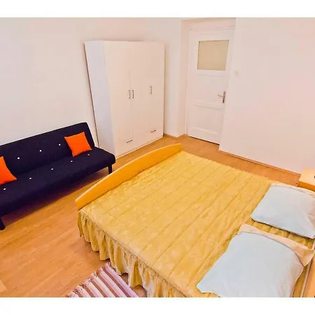 Apartment Nemo *